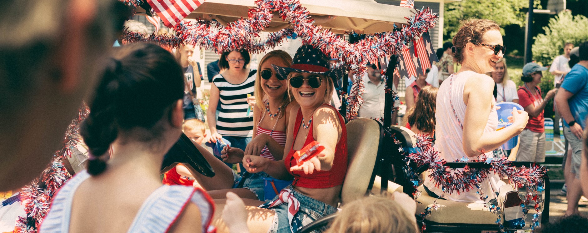 family friendly saugatuck 4 july parade