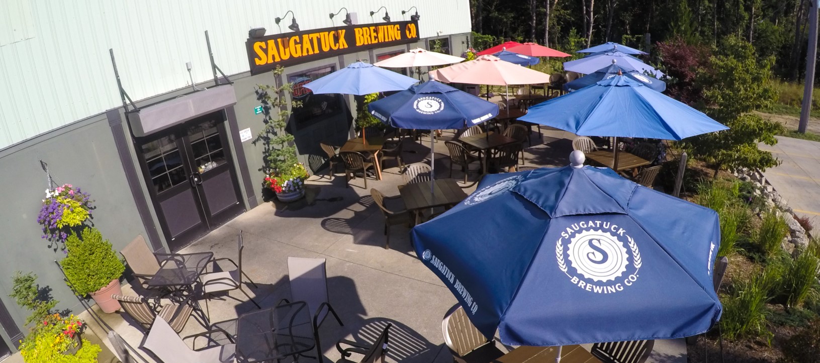 saugatuck brewing exterior