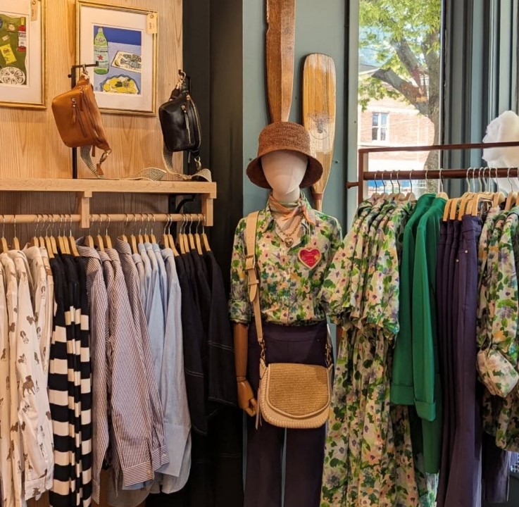 saugatuck shopping articles